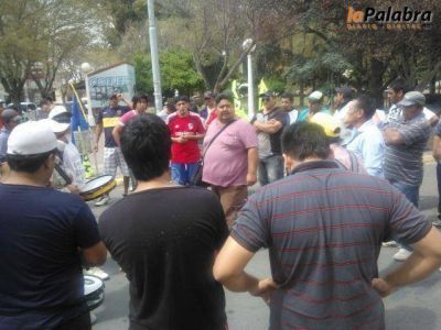 PROCREAR: Trabajadores de la UOCRA se declararon en estado de alerta y movilizaci�n