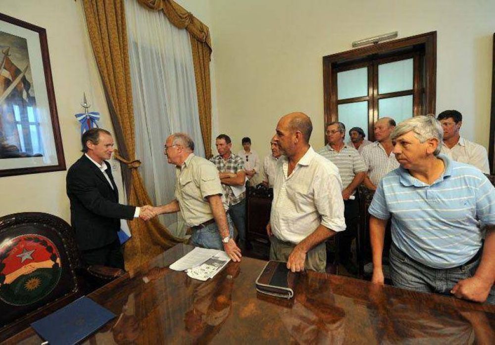 Bordet recibi� a productores tamberos federados y autoconvocados
