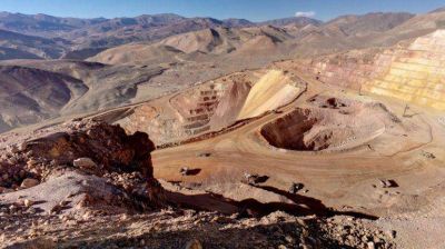 Una pericia concluy� que el volumen de cianuro derramado por Barrick Gold 