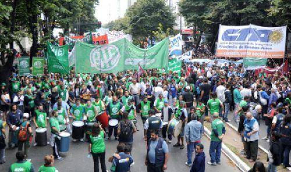 La CTA Aut�noma march� en reclamo de pol�ticas salariales y contra despidos