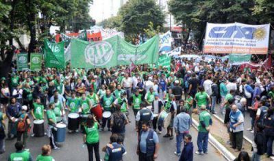 La CTA Aut�noma march� en reclamo de pol�ticas salariales y contra despidos