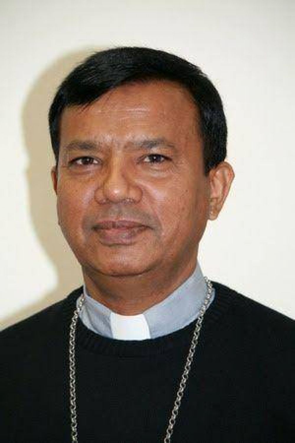 El arzobispo de Lahore: Vamos adelante llevando la cruz