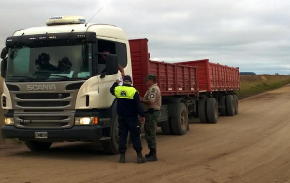 LOBER�A: OPERATIVO DE CONTROL POR EXTRACCI�N DE ARENA