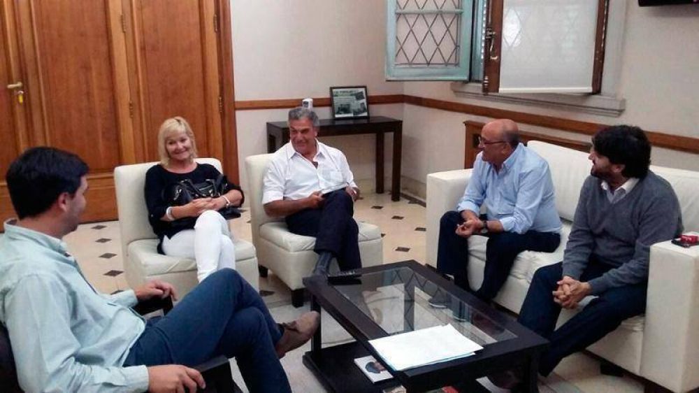 Tarjeta TEO: Galli se comprometi� a ofrecer una propuesta a Nuevo Bus