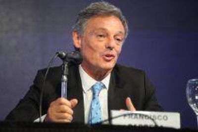 Cabrera confirm� los aumentos de tarifas en agua, gas y transportes