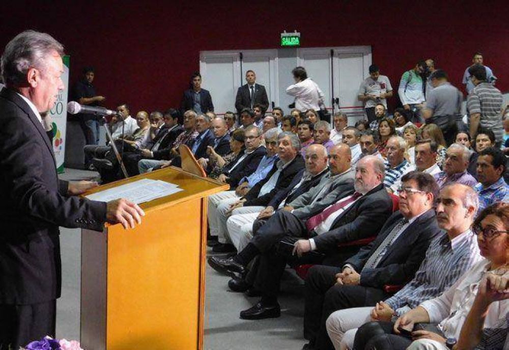 Entregaron en Pico los primeros cr�ditos de la Ley de Promoci�n Econ�mica