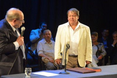 Sigue la salida de funcionarios del gobierno: ahora se fue �Toty� Flores