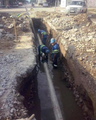 Realizan mejoras en el sistema cloacal de Or�n