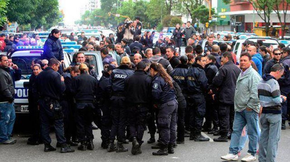  Malestar generalizado en la polica podra desencadenar acuartelamientos en Mar del Plata