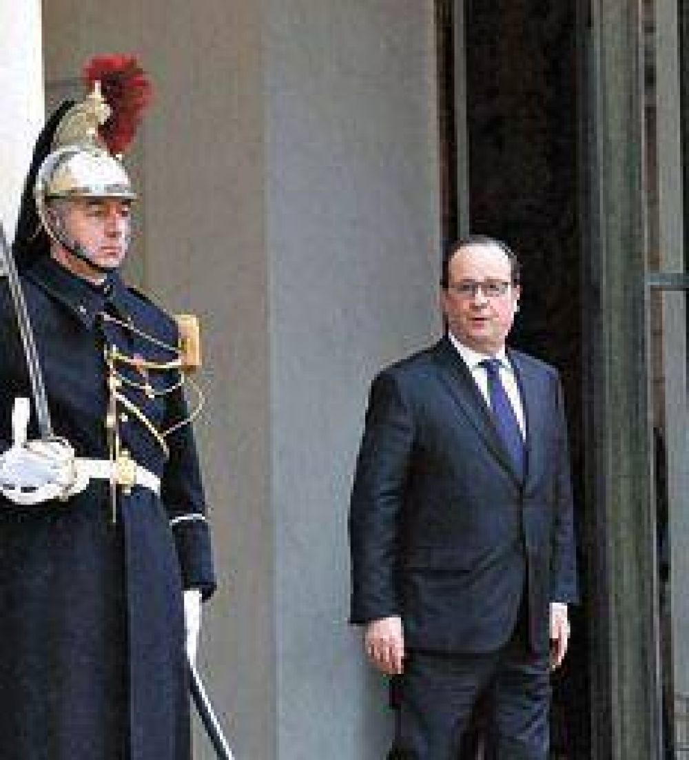 Hollande baj su ley antiterrorista