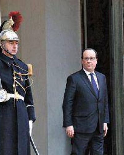 Hollande baj� su ley antiterrorista