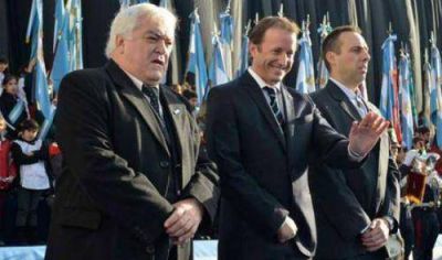 Divisi�n de Lomas: �Si la gente quiere, yo no me opongo�