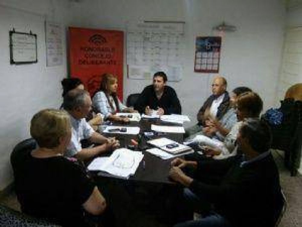 Los ediles de Carlos Paz visitaron Icho Cruz para debatir las problem�ticas de la regi�n