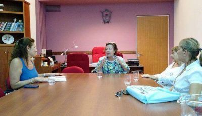 La ministra, con UTELPa