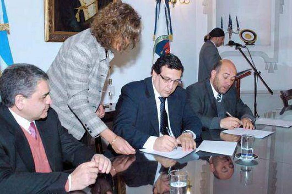 Jujuy accedi� a programa de Fortalecimiento Institucional Productivo y Fiscal  