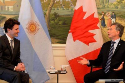 Macri se reuni� con sus pares de Canad� y Nueva Zelanda y asisti� a una cena con Obama