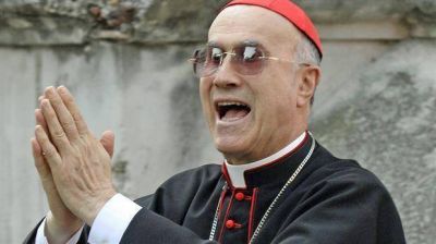El Vaticano investiga el escandaloso �tico del cardenal Bertone