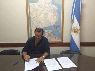 El diputado Daletto de la 4ta secci�n quiere la provincia de Buenos Aires, 100 por ciento libre de humo