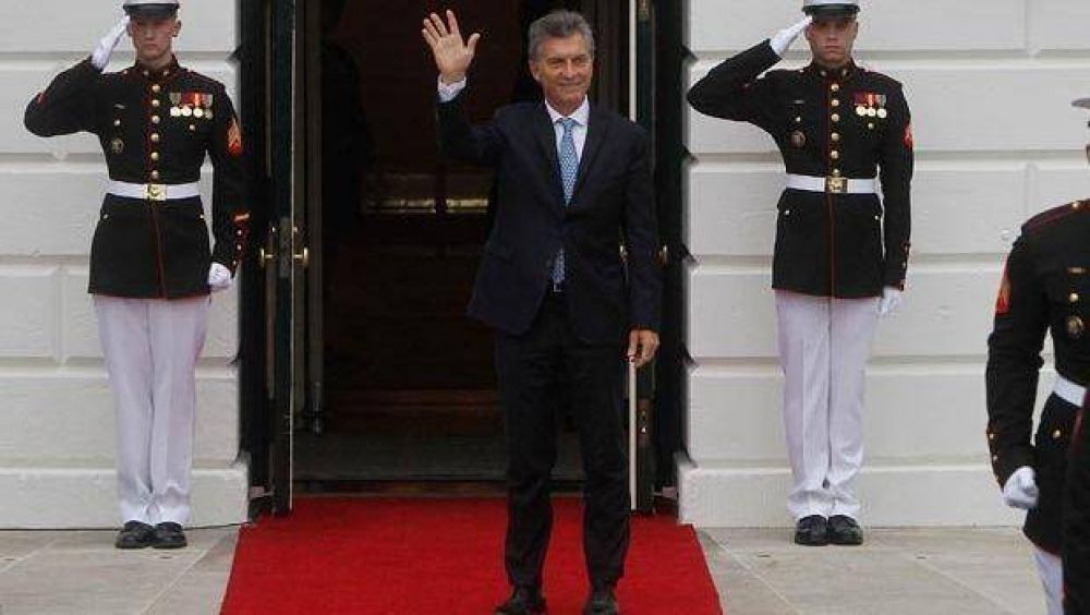 Macri revisa acuerdos con China pero le ofrece invertir en tres centrales nucleares