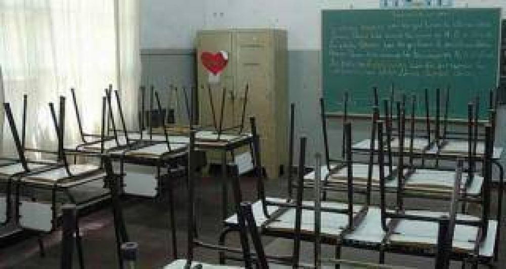 El lunes no habr� clases en Tucum�n