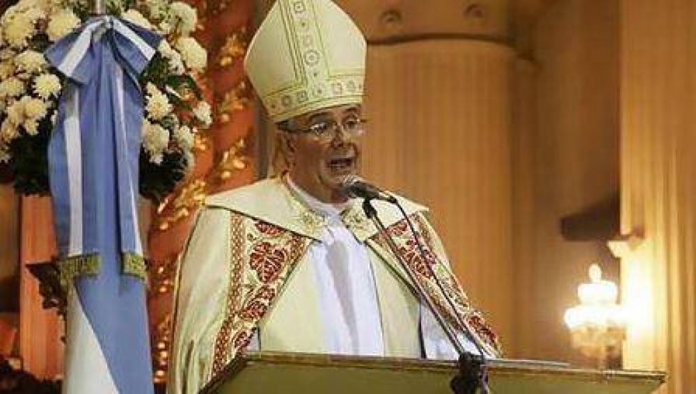 Apertura de la Puerta Santa de la Misericordia en Tucum�n