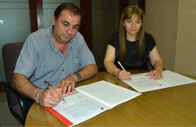 El Ivuj firm� convenio con colegio profesional