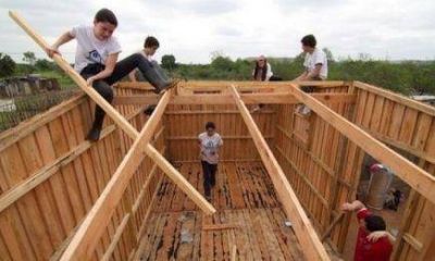 Convocan a voluntarios para construir viviendas de emergencia