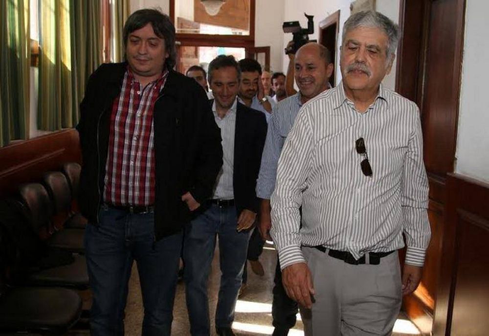 Mximo Kirchner reuni a intendentes del FpV en Ensenada