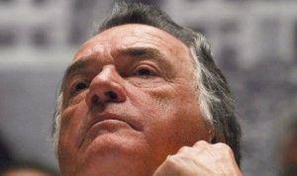 Barrionuevo: �Macri necesita tiempo; el problema es que la CGT est� corriendo contra el tiempo�