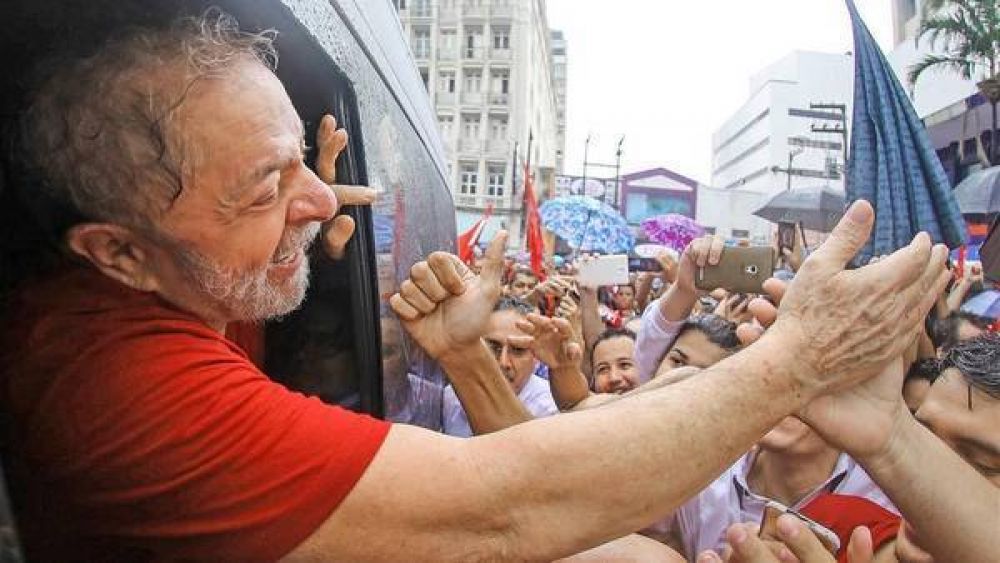 Lula acus� al vice de Dilma de preparar un golpe de Estado