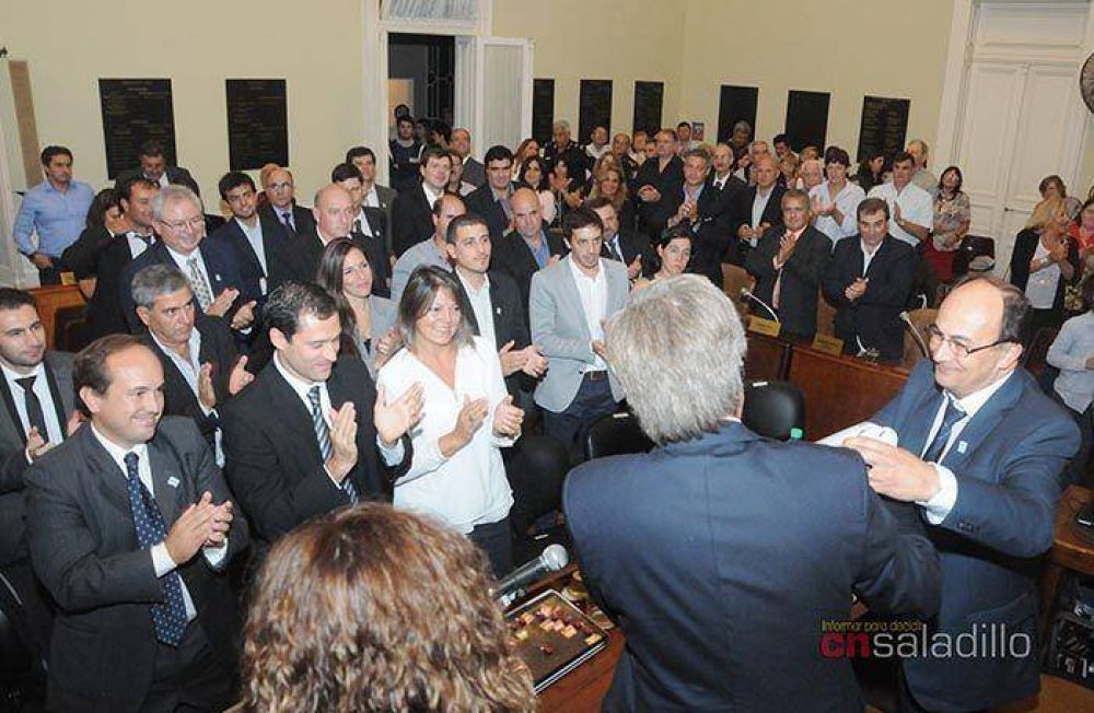 Salom�n present� a la comunidad los lineamientos de su primer a�o de gesti�n