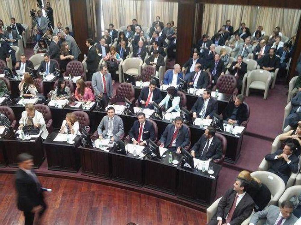 Rigau dijo que Cambiemos �esperaba un poco m�s del discurso del Gobernador�