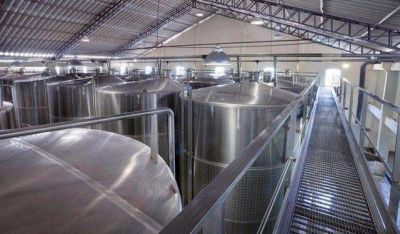 El gobierno investiga si otras bodegas utilizan jarabe de fructosa de ma�z