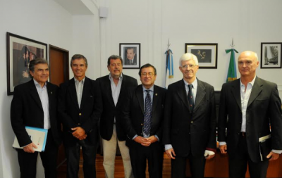EL MINISTERIO DE PRODUCCI�N PROVINCIAL GESTIONA INVERSIONES PARA EL ASTILLERO R�O SANTIAGO