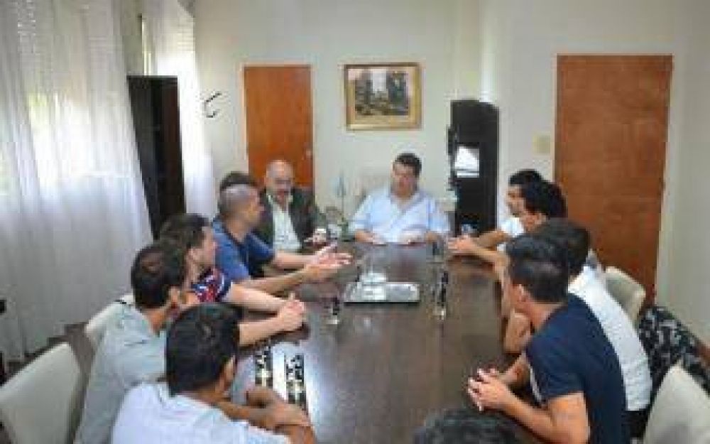 Berisso: Nedela se reuni� con los trabajadores de TecPlata