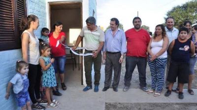 Entregan m�s viviendas sociales