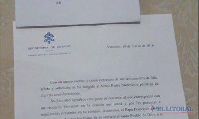 Un correntino recibi� una carta con bendici�n papal
