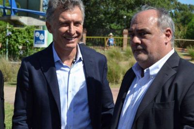Gobierno abre etapa de cr�ditos nacionales para infraestructura