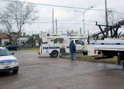LA COOPERATIVA EL�CTRICA INFORM� SOBRE LA SITUACI�N POR TORMENTA