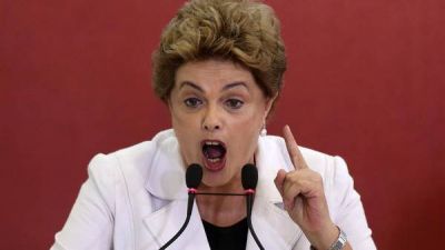 Dilma present� su defensa: el juicio pol�tico es una 