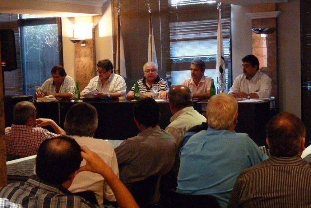 La Federaci�n Entrerriana de Sindicatos de Trabajadores Municipales se declar� en �estado de alerta� 