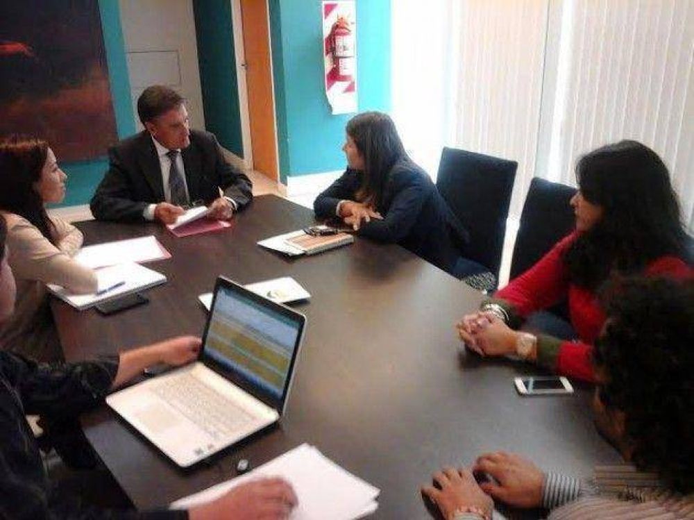 Guti�rrez D�az se reuni� con autoridades de rentas