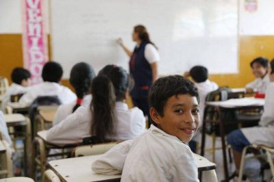Dispar acatamiento al paro docente en la ciudad de Salta