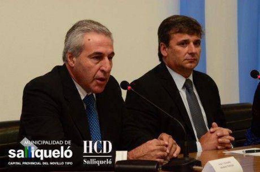 El intendente de Salliquel�, Jorge Hern�ndez, hizo una fuerte apelaci�n al di�logo con la comunidad