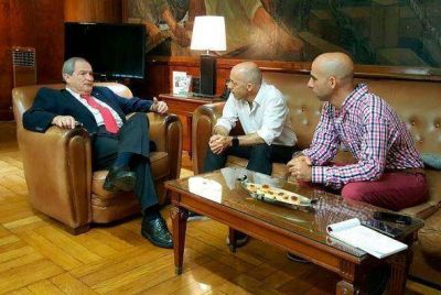 Ducot� solicit� ayuda econ�mica para terminar el Hospital de Pilar
