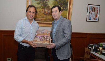 El senador Zamora recibi� al diputado nacional Ing. Dario Giustozzi