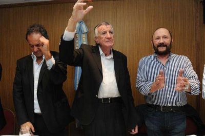 Gioja, Scioli y Cal� encabezan lista de 