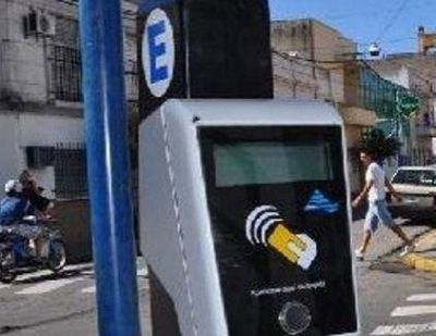 Impulsan aumentos del 50 % en el estacionamiento medido