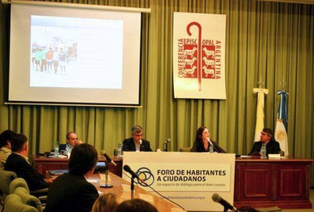 El Foro de Habitantes a Ciudadanos con la Ministra de Desarrollo Social