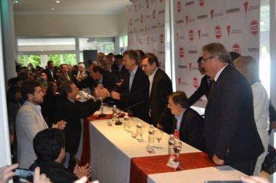 Intendentes radicales se reunieron con Macri